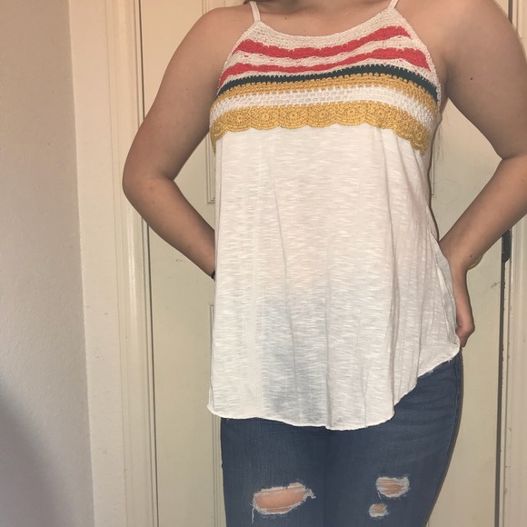 white tank top with crochet - Picture 5 of 6